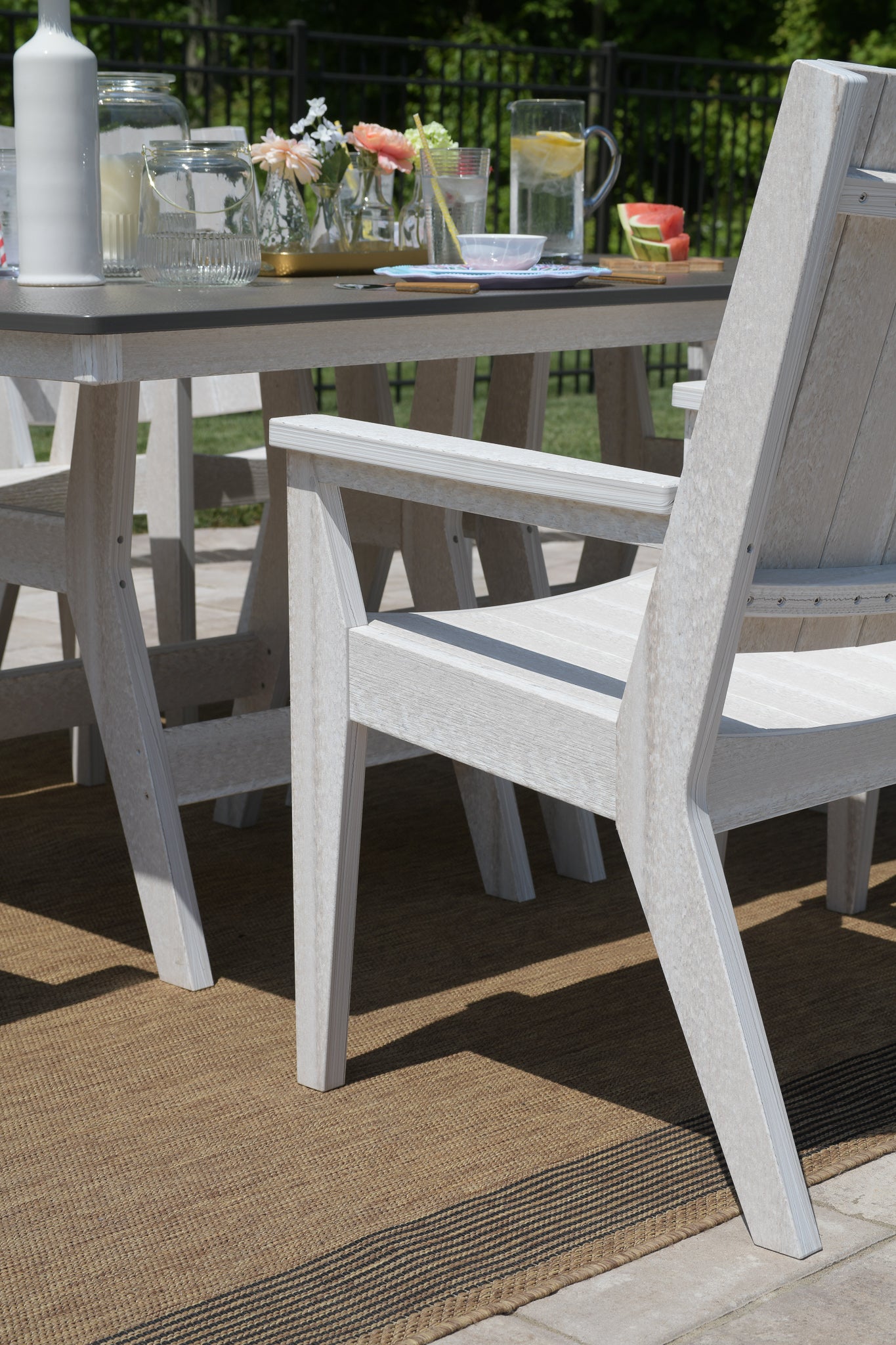 Berlin Gardens Mayhew Chat Chair