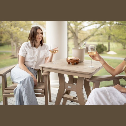 Berlin Gardens Harbor Square 28" Table