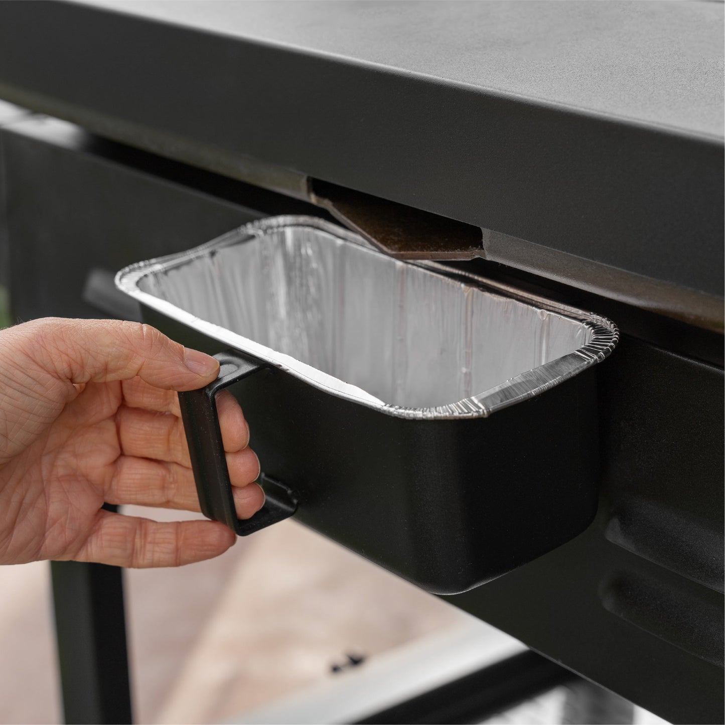 Blackstone 28" Omnivore Griddle W/Hard Cover Combo