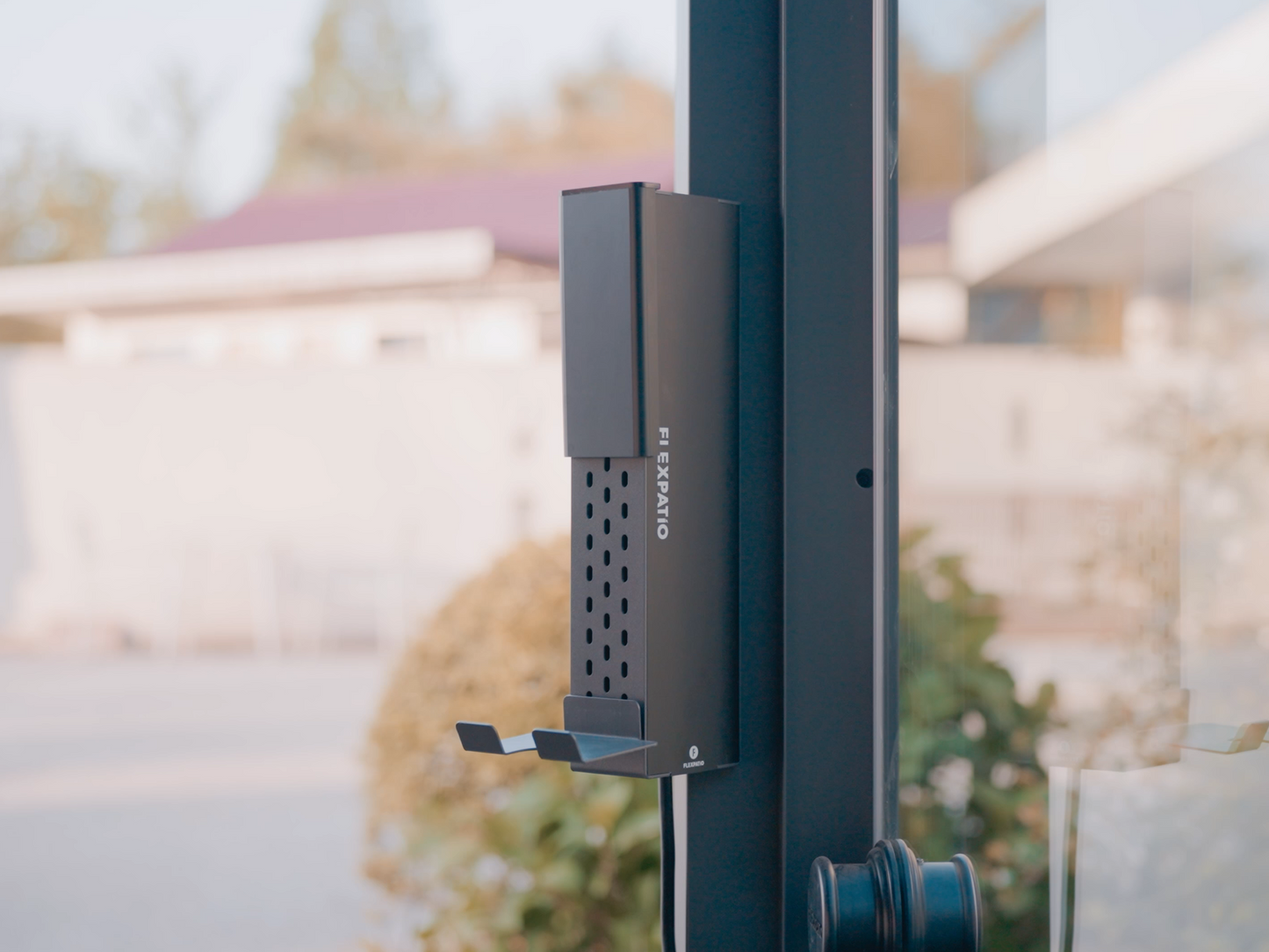 FlexPatio FlexPatio Post Power Outlet – Gen 2