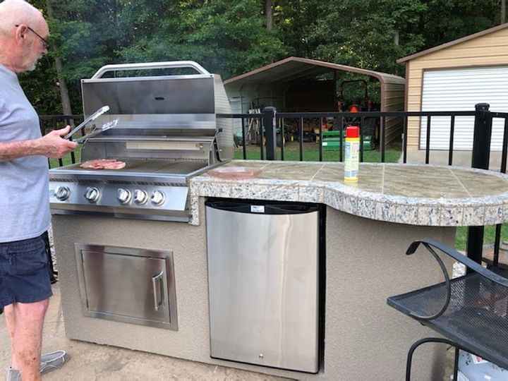 Kokomo Grill BBQ Kitchen Island Maui 7'6" with 33" Round Bar, LED Lights & Built-In BBQ