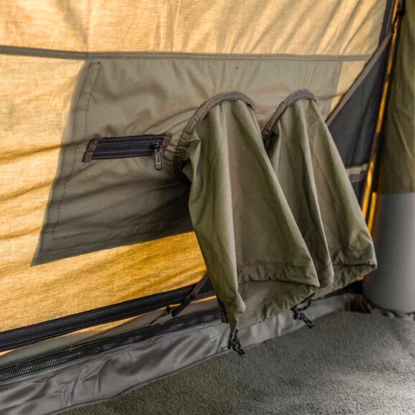 Coody Aurora Dome Forest Green Inflatable Shelter for 2-4 person