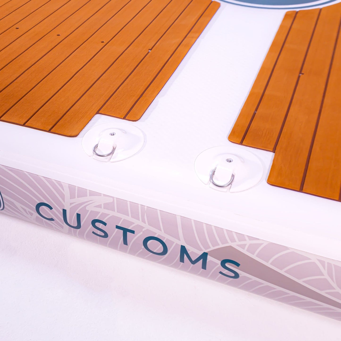 Further Customs 778 Avalon Dock