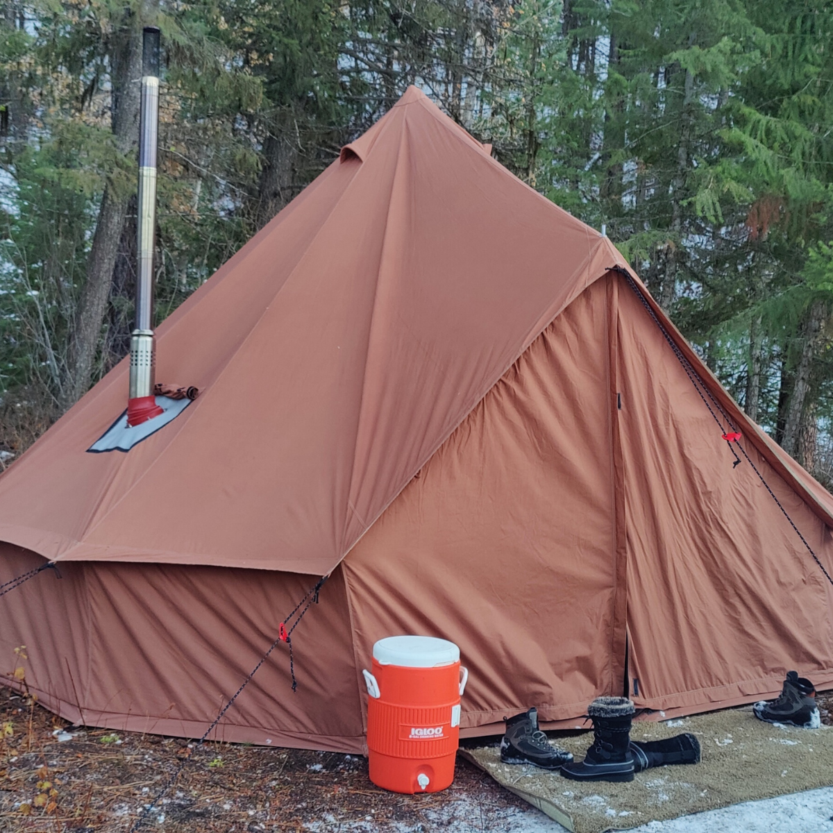 White Duck Outdoors 16' Regatta Bell Tent
