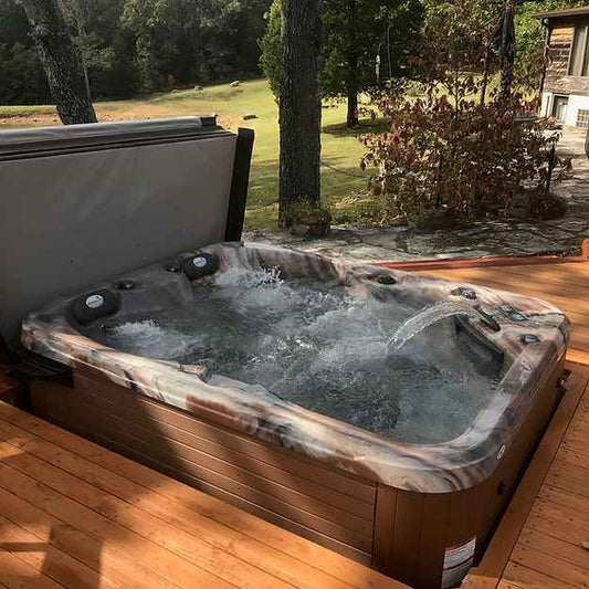 Patio Elegance Pioneer 5-Person Spa Hot Tub – Compact Luxury with Dual Captain’s Chairs for Ultimate Relaxation